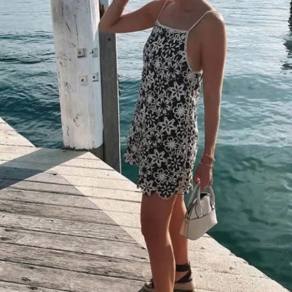 Zara Black and White Floral Mini Dress Crochet Knit - Picture 1 of 7